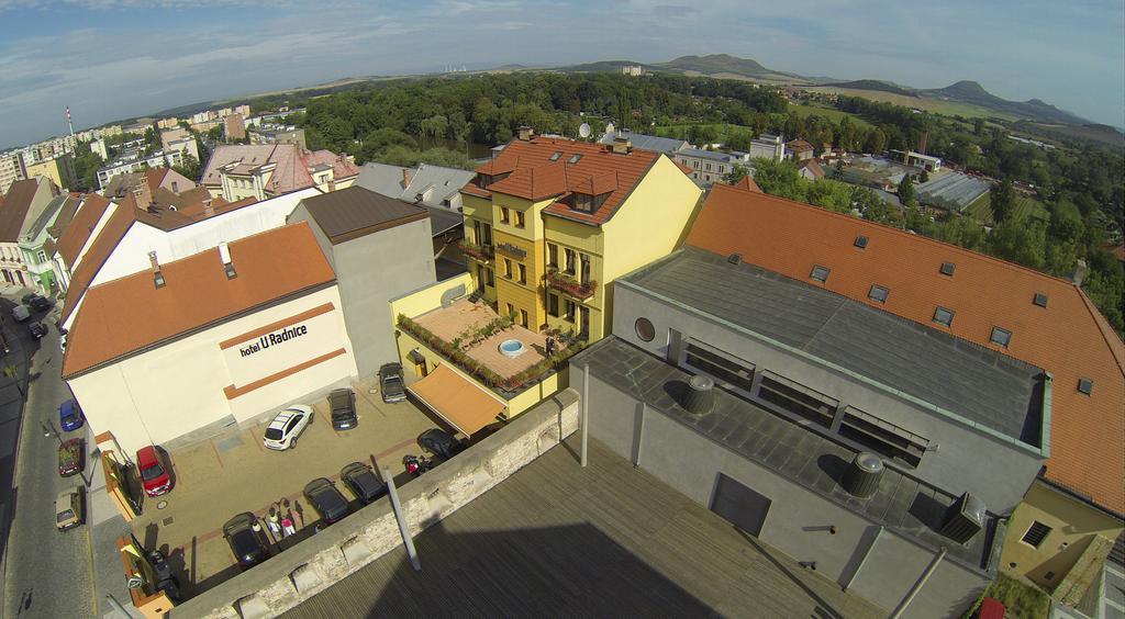 Hotel U Radnice Louny Exteriör bild